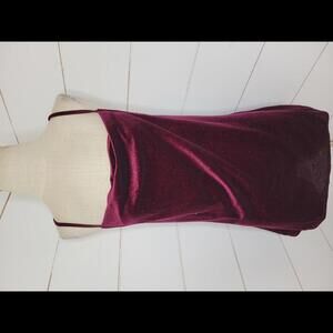 NWOT Boutique Blumin burgundy red stretchy velvet cowl neck tank